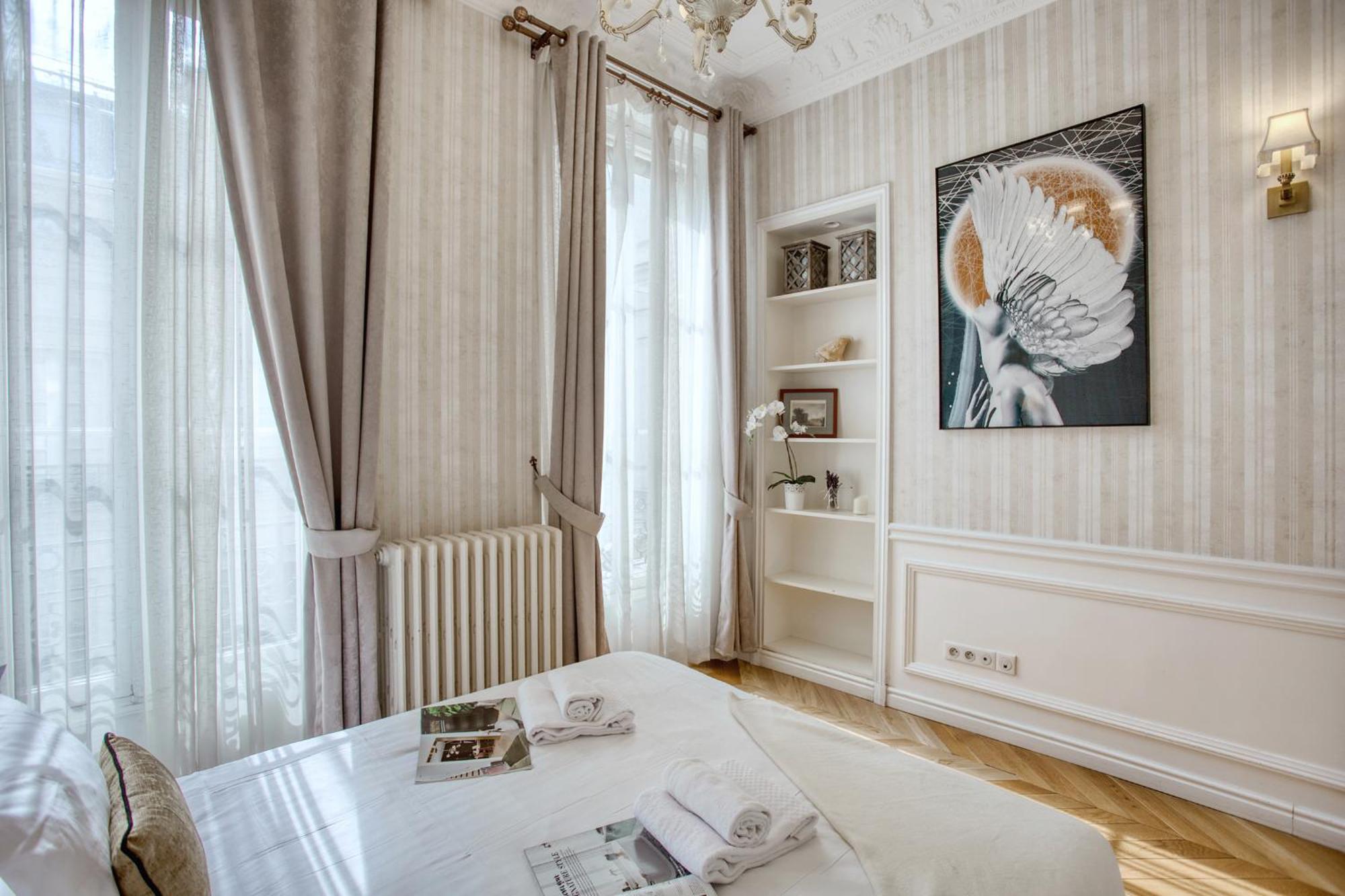 Luxueux 200M2 5Ch Champs Elysees A 1Min Perle Rare Париж Екстер'єр фото
