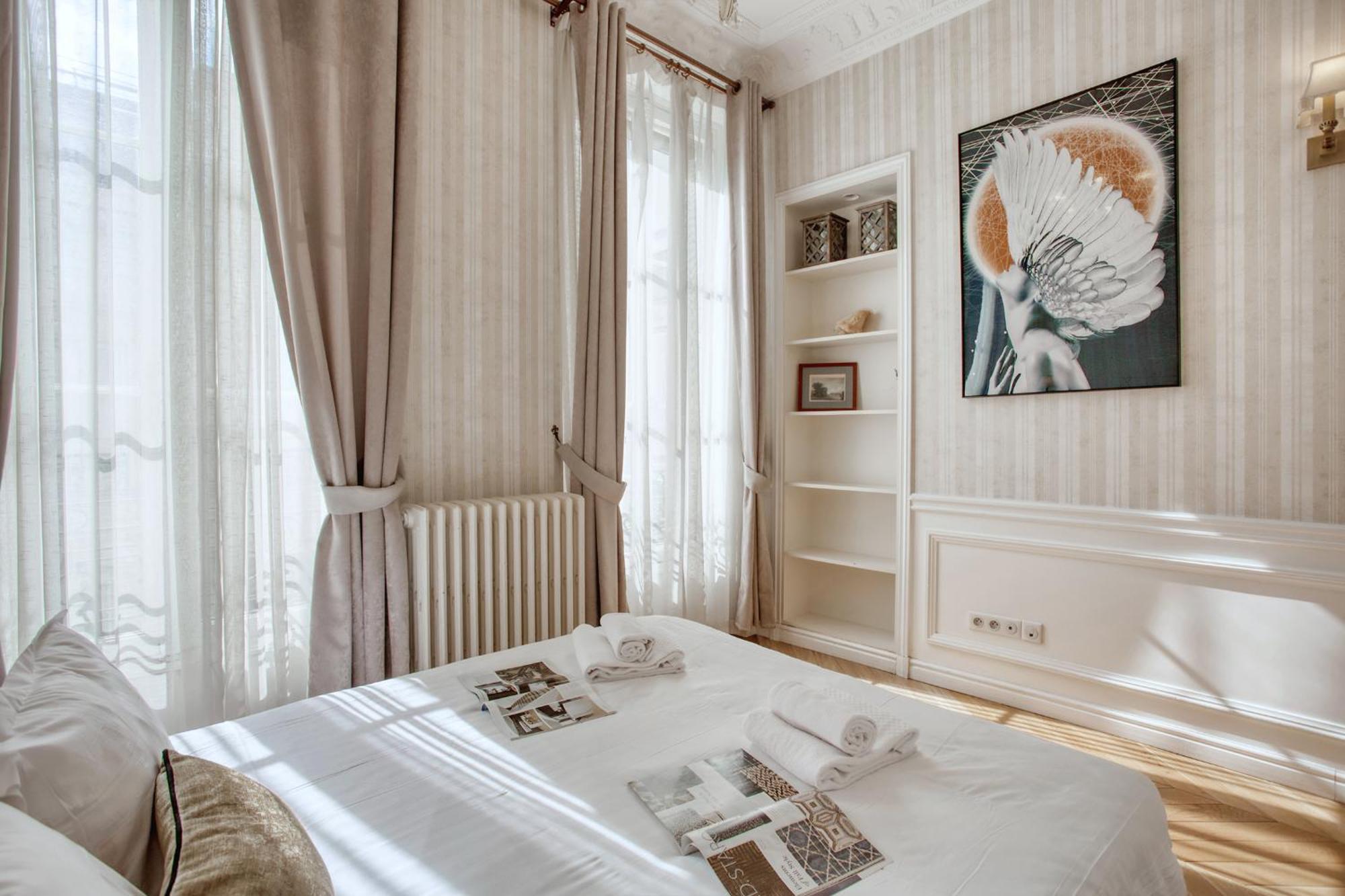 Luxueux 200M2 5Ch Champs Elysees A 1Min Perle Rare Париж Екстер'єр фото