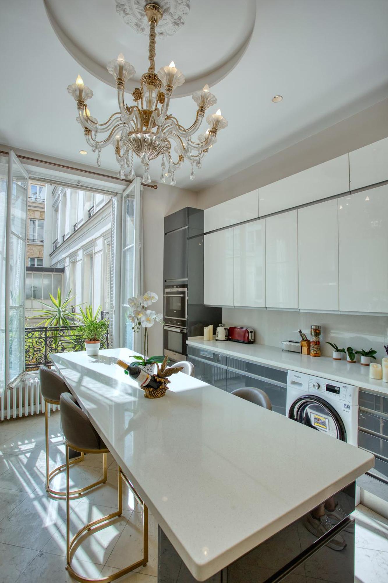 Luxueux 200M2 5Ch Champs Elysees A 1Min Perle Rare Париж Екстер'єр фото